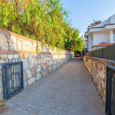 Golden Heights 15 Олудениз