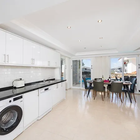 Golden Heights 15 别墅 *