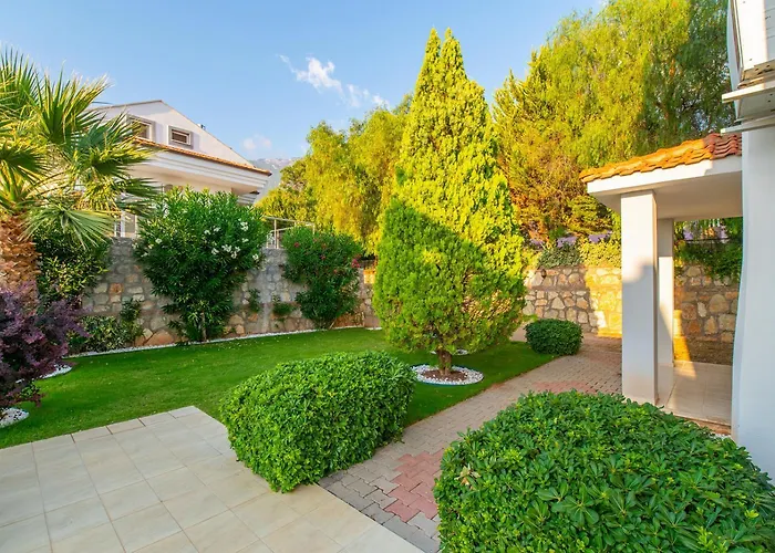 Golden Heights 15 厄吕代尼兹