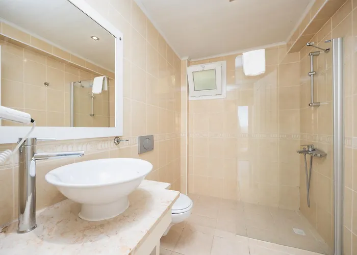 Vilă Golden Heights 15