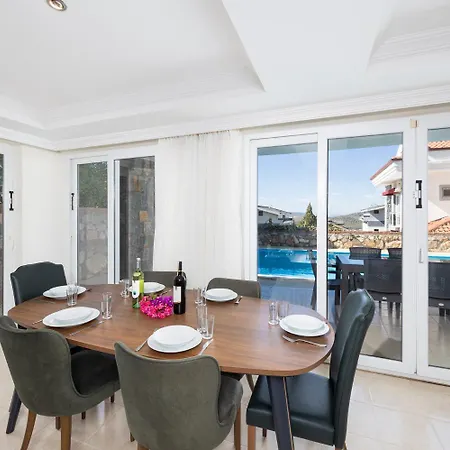 Golden Heights 15 빌라